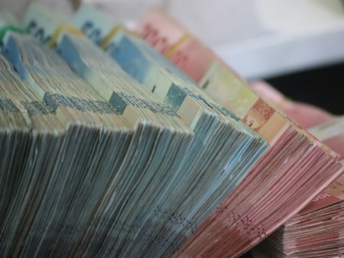 Dampak Pelemahan Rupiah di Sektor Properti Indonesia pada Mei 2025 | KF Map – Digital Map for Property and Infrastructure in Indonesia