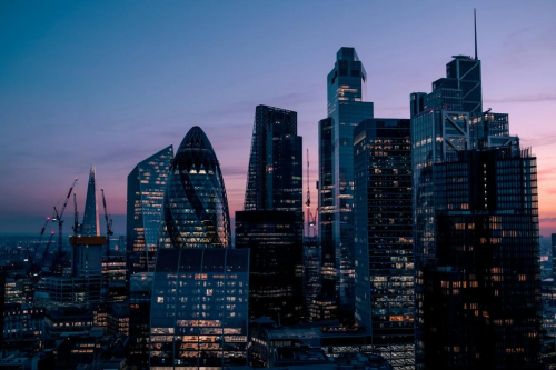 Pajak Kekayaan di London: Pengubah Strategi Properti Kalangan Super Kaya | KF Map – Digital Map for Property and Infrastructure in Indonesia