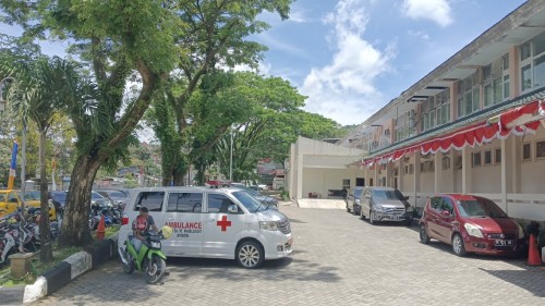 Dr. M. Haulussy Regional General Hospital, Hospital | We provide Indonesia infrastructure map on various property sectors and data. Access property listings, infrastructure developments, news, and valuable transaction data for informed decisions.