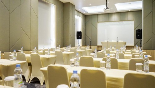 Completed hotel, Santika Indonesia Hotels & Resorts | We provide Indonesia infrastructure map on various property sectors and data. Access property listings, infrastructure developments, news, and valuable transaction data for informed decisions.