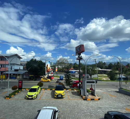 KFC Rumah Tiga Ambon, Stand Alone Retail | We provide Indonesia infrastructure map on various property sectors and data. Access property listings, infrastructure developments, news, and valuable transaction data for informed decisions.