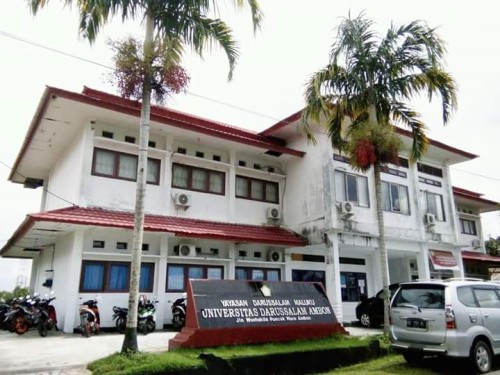 Darussalam University Ambon, University | We provide Indonesia infrastructure map on various property sectors and data. Access property listings, infrastructure developments, news, and valuable transaction data for informed decisions.