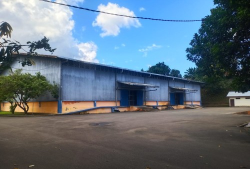 Bulog Warehouse Nusaniwe, Warehouse, Perum BULOG | We provide Indonesia infrastructure map on various property sectors and data. Access property listings, infrastructure developments, news, and valuable transaction data for informed decisions.