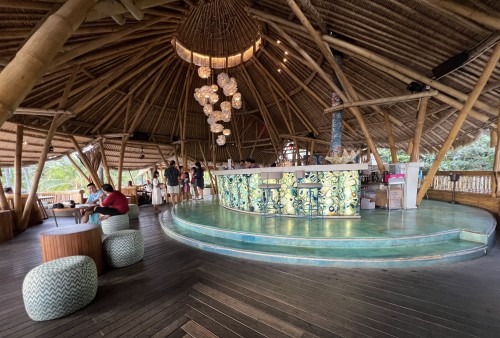 Azul Beach Club, Beach Club | We provide Indonesia infrastructure map on various property sectors and data. Access property listings, infrastructure developments, news, and valuable transaction data for informed decisions.