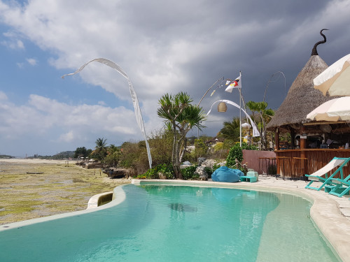 Le Pirate Beach Club, Beach Club | We provide Indonesia infrastructure map on various property sectors and data. Access property listings, infrastructure developments, news, and valuable transaction data for informed decisions.