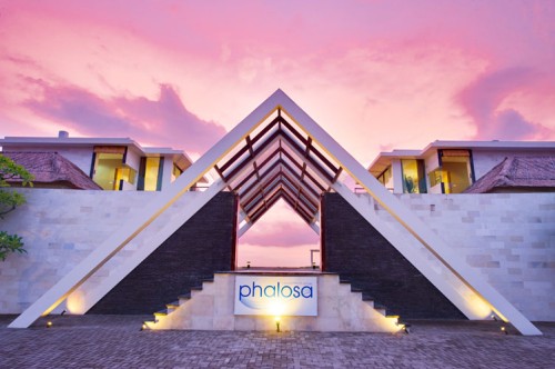Phalosa, Leased Villa | We provide Indonesia infrastructure map on various property sectors and data. Access property listings, infrastructure developments, news, and valuable transaction data for informed decisions.