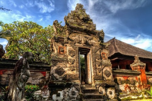 Bali Museum, Entertainment | We provide Indonesia infrastructure map on various property sectors and data. Access property listings, infrastructure developments, news, and valuable transaction data for informed decisions.