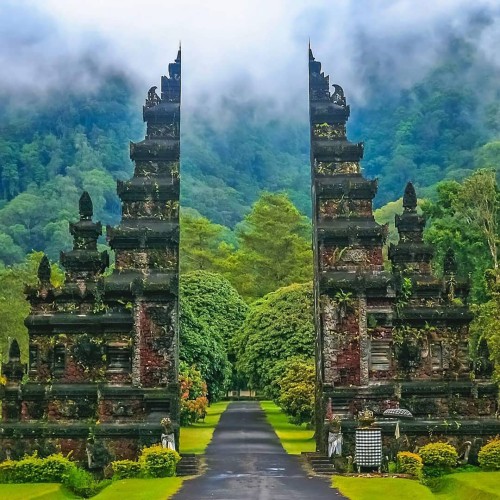 Bali Botanic Garden, Entertainment | We provide Indonesia infrastructure map on various property sectors and data. Access property listings, infrastructure developments, news, and valuable transaction data for informed decisions.