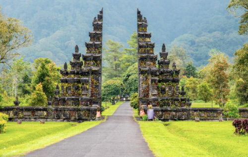Completed hotel | We provide Indonesia infrastructure map on various property sectors and data. Access property listings, infrastructure developments, news, and valuable transaction data for informed decisions.