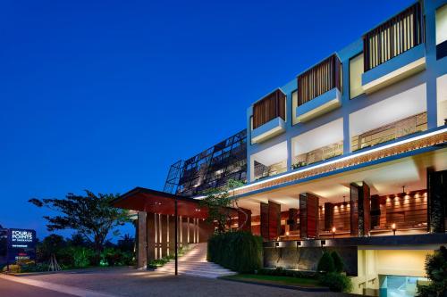 Completed hotel, Pakuwon Jati  | We provide Indonesia infrastructure map on various property sectors and data. Access property listings, infrastructure developments, news, and valuable transaction data for informed decisions.