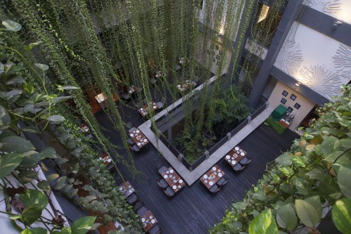 Completed hotel | We provide Indonesia infrastructure map on various property sectors and data. Access property listings, infrastructure developments, news, and valuable transaction data for informed decisions.