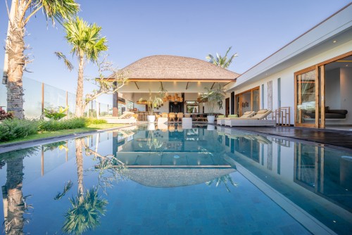 Completed hotel | We provide Indonesia infrastructure map on various property sectors and data. Access property listings, infrastructure developments, news, and valuable transaction data for informed decisions.