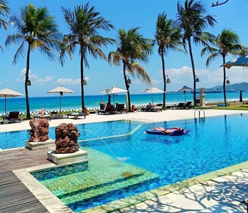 Completed hotel | We provide Indonesia infrastructure map on various property sectors and data. Access property listings, infrastructure developments, news, and valuable transaction data for informed decisions.