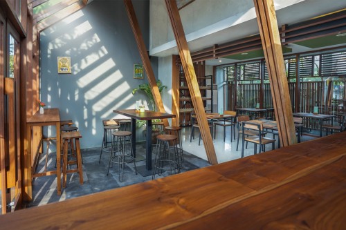 Completed hotel | We provide Indonesia infrastructure map on various property sectors and data. Access property listings, infrastructure developments, news, and valuable transaction data for informed decisions.