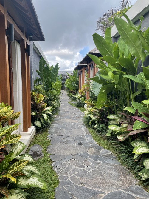 Completed hotel | We provide Indonesia infrastructure map on various property sectors and data. Access property listings, infrastructure developments, news, and valuable transaction data for informed decisions.