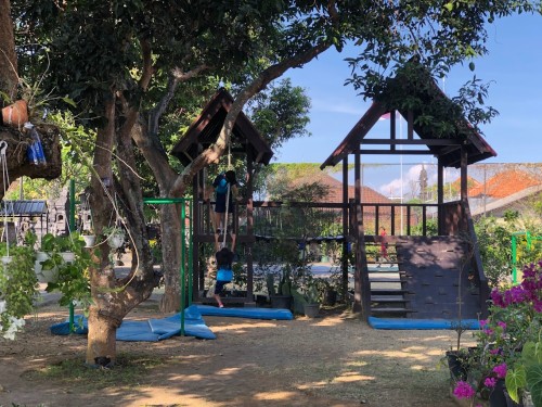 Sanur Independent School, International School | We provide Indonesia infrastructure map on various property sectors and data. Access property listings, infrastructure developments, news, and valuable transaction data for informed decisions.