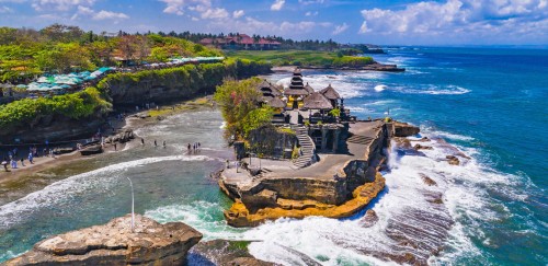 Tanah Lot Temple, Landmark | We provide Indonesia infrastructure map on various property sectors and data. Access property listings, infrastructure developments, news, and valuable transaction data for informed decisions.