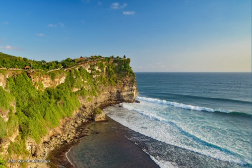 Uluwatu Temple, Landmark | We provide Indonesia infrastructure map on various property sectors and data. Access property listings, infrastructure developments, news, and valuable transaction data for informed decisions.