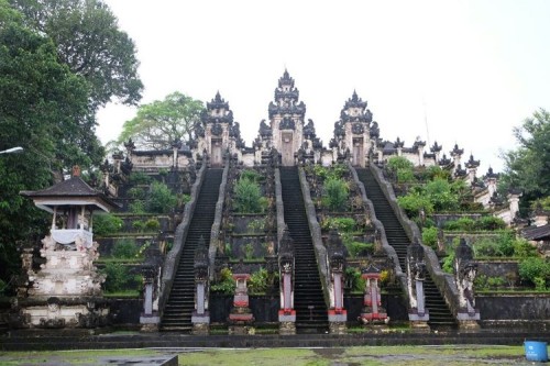 Lempuyangan Temple, Landmark | We provide Indonesia infrastructure map on various property sectors and data. Access property listings, infrastructure developments, news, and valuable transaction data for informed decisions.