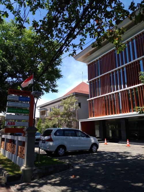Completed office rent lease, sewa kantor, PT Karyadeka Pancamurni | We provide Indonesia infrastructure map on various property sectors and data. Access property listings, infrastructure developments, news, and valuable transaction data for informed decisions.