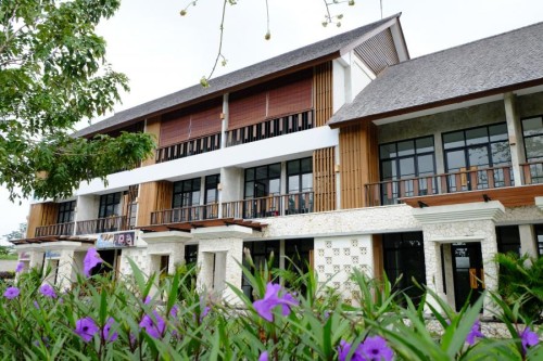 Completed office rent lease, sewa kantor, PT Jimbaran Hijau Bali | We provide Indonesia infrastructure map on various property sectors and data. Access property listings, infrastructure developments, news, and valuable transaction data for informed decisions.
