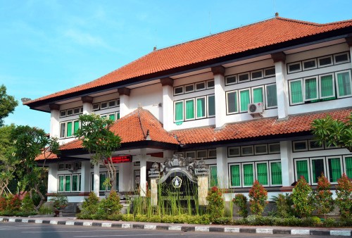 Ganesha University of Education, University | We provide Indonesia infrastructure map on various property sectors and data. Access property listings, infrastructure developments, news, and valuable transaction data for informed decisions.