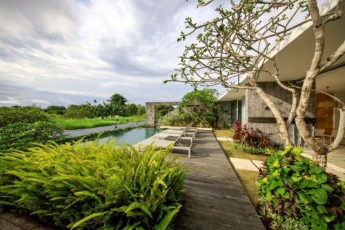 Hideaway Villas Bali, Villa for sale, Mantra Hotels & Resort Australia | We provide Indonesia infrastructure map on various property sectors and data. Access property listings, infrastructure developments, news, and valuable transaction data for informed decisions.