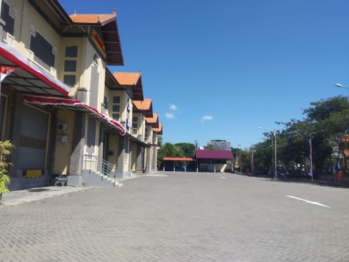 Bali Logistics Park berlokasi di Jl. Airport Ngurah Rai, Kecamatan Kuta, Kabupaten Badung, Provinsi Bali. Warehouse ini dikembangkan oleh PT Angkasa Pura I, den...