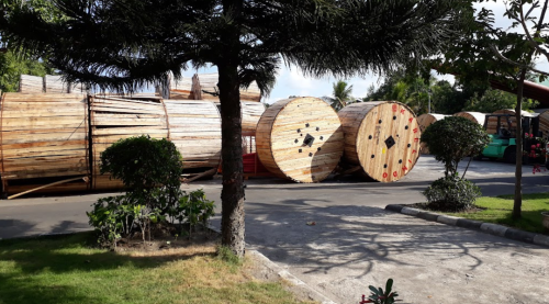 Gudang Tohpati berlokasi di Jl. Bakung Nomor 2, Kecamatan Denpasar Timur, Kota Denpasar, Provinsi Bali. Warehouse ini dikembangkan oleh PT PLN (Persero) UID Bal...