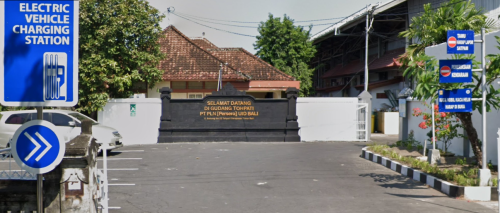 Gudang Tohpati berlokasi di Jl. Bakung Nomor 2, Kecamatan Denpasar Timur, Kota Denpasar, Provinsi Bali. Warehouse ini dikembangkan oleh PT PLN (Persero) UID Bal...