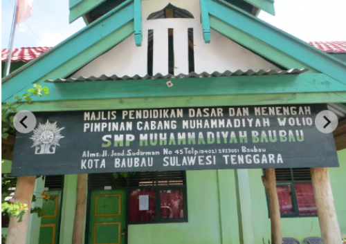 Muhammadiyah Baubau Junior High School, Private School | We provide Indonesia infrastructure map on various property sectors and data. Access property listings, infrastructure developments, news, and valuable transaction data for informed decisions.