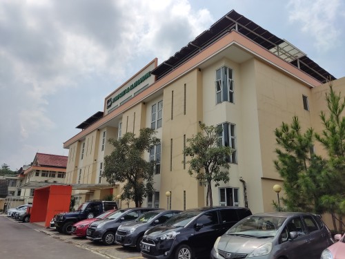 Al Islam Hospital, Hospital | We provide Indonesia infrastructure map on various property sectors and data. Access property listings, infrastructure developments, news, and valuable transaction data for informed decisions.