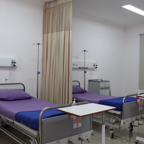 Bandung Teeth and Mouth Dentistry Hospital, Hospital | We provide Indonesia infrastructure map on various property sectors and data. Access property listings, infrastructure developments, news, and valuable transaction data for informed decisions.