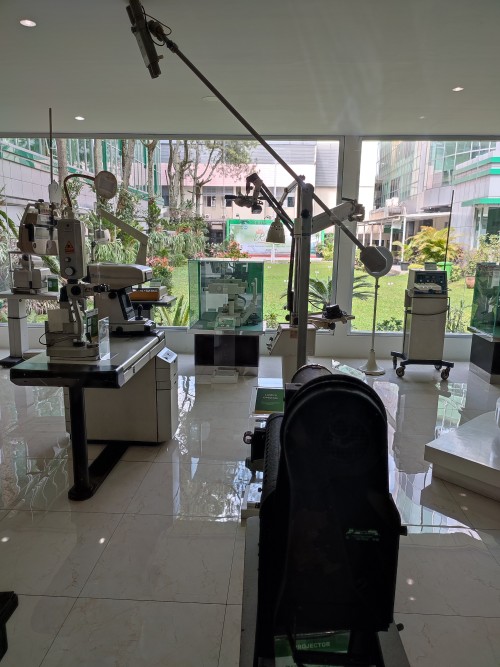 Cicendo Eye Hospital, Hospital | We provide Indonesia infrastructure map on various property sectors and data. Access property listings, infrastructure developments, news, and valuable transaction data for informed decisions.