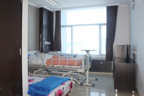 Cahya Kawaluyan Hospital, Hospital | We provide Indonesia infrastructure map on various property sectors and data. Access property listings, infrastructure developments, news, and valuable transaction data for informed decisions.