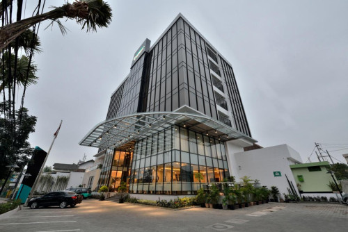 Completed hotel | We provide Indonesia infrastructure map on various property sectors and data. Access property listings, infrastructure developments, news, and valuable transaction data for informed decisions.