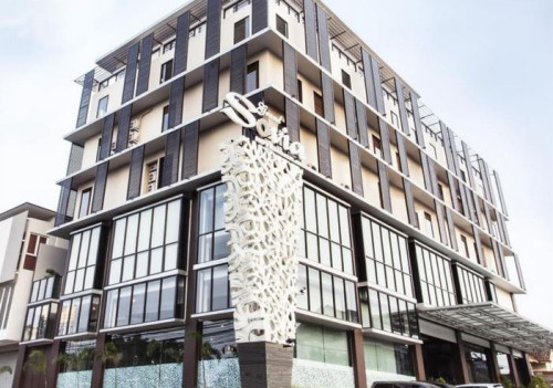 Completed hotel | We provide Indonesia infrastructure map on various property sectors and data. Access property listings, infrastructure developments, news, and valuable transaction data for informed decisions.