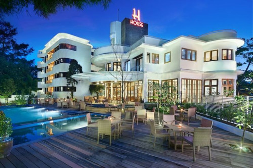 Completed hotel | We provide Indonesia infrastructure map on various property sectors and data. Access property listings, infrastructure developments, news, and valuable transaction data for informed decisions.