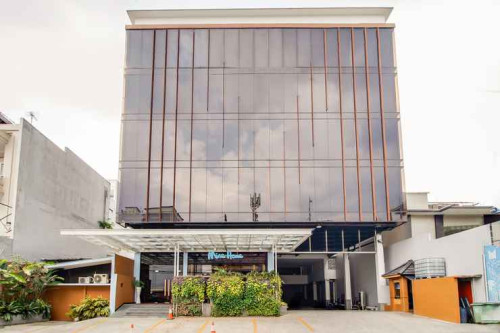 Completed hotel | We provide Indonesia infrastructure map on various property sectors and data. Access property listings, infrastructure developments, news, and valuable transaction data for informed decisions.
