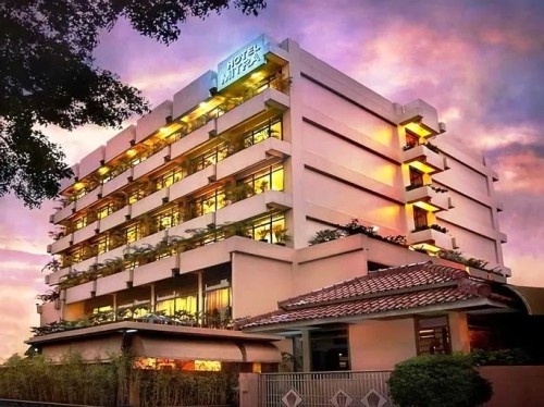 Completed hotel | We provide Indonesia infrastructure map on various property sectors and data. Access property listings, infrastructure developments, news, and valuable transaction data for informed decisions.