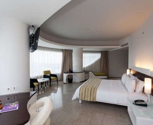 Completed hotel | We provide Indonesia infrastructure map on various property sectors and data. Access property listings, infrastructure developments, news, and valuable transaction data for informed decisions.