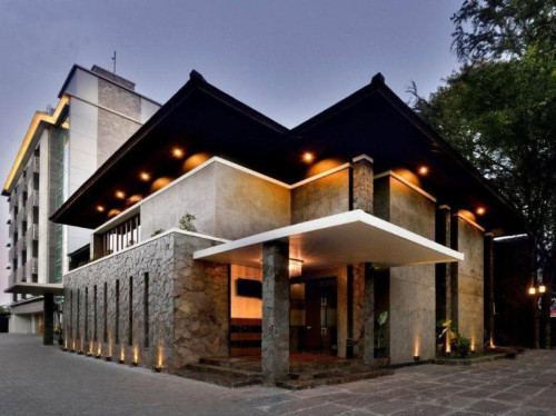 Completed hotel, Kagum Hotels | We provide Indonesia infrastructure map on various property sectors and data. Access property listings, infrastructure developments, news, and valuable transaction data for informed decisions.