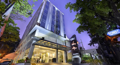 Completed hotel, Kagum Hotels | We provide Indonesia infrastructure map on various property sectors and data. Access property listings, infrastructure developments, news, and valuable transaction data for informed decisions.