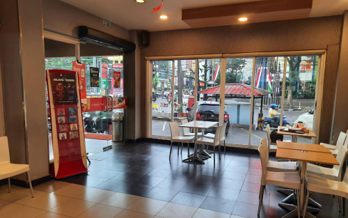 KFC Pasir Kaliki Pajajaran, Stand Alone Retail | We provide Indonesia infrastructure map on various property sectors and data. Access property listings, infrastructure developments, news, and valuable transaction data for informed decisions.