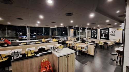 McDonald's Simpang Dago, Stand Alone Retail | We provide Indonesia infrastructure map on various property sectors and data. Access property listings, infrastructure developments, news, and valuable transaction data for informed decisions.