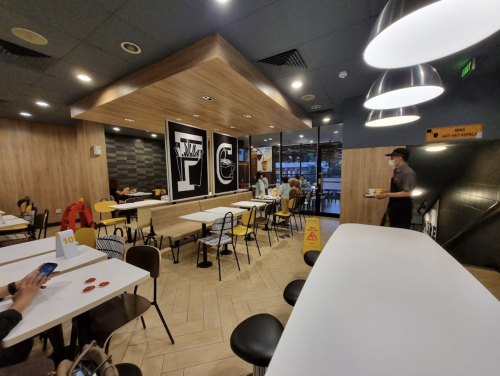 McDonald's Surya Sumantri, Stand Alone Retail | We provide Indonesia infrastructure map on various property sectors and data. Access property listings, infrastructure developments, news, and valuable transaction data for informed decisions.