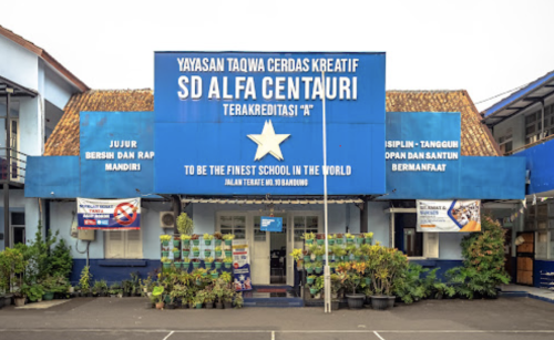 Alfa Centauri Elementery School, Private School | We provide Indonesia infrastructure map on various property sectors and data. Access property listings, infrastructure developments, news, and valuable transaction data for informed decisions.