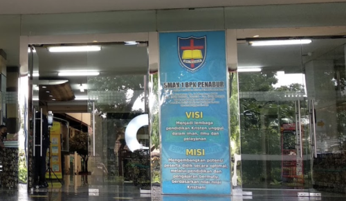 BPK Penabur 1 Bandung High School, Private School | We provide Indonesia infrastructure map on various property sectors and data. Access property listings, infrastructure developments, news, and valuable transaction data for informed decisions.