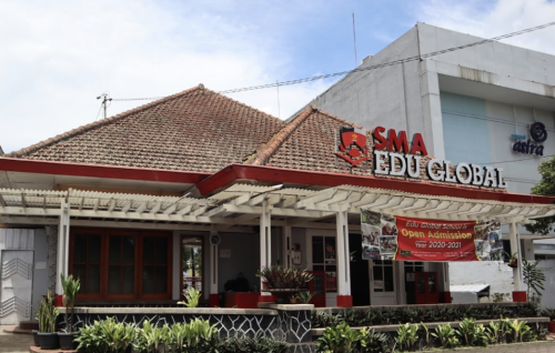 Edu Global High School, Private School | We provide Indonesia infrastructure map on various property sectors and data. Access property listings, infrastructure developments, news, and valuable transaction data for informed decisions.