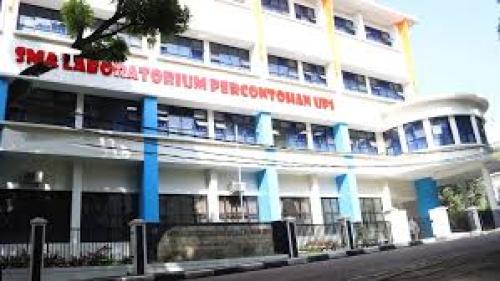 Laboratorium - Percontohan UPI Senior High School, Private School | We provide Indonesia infrastructure map on various property sectors and data. Access property listings, infrastructure developments, news, and valuable transaction data for informed decisions.